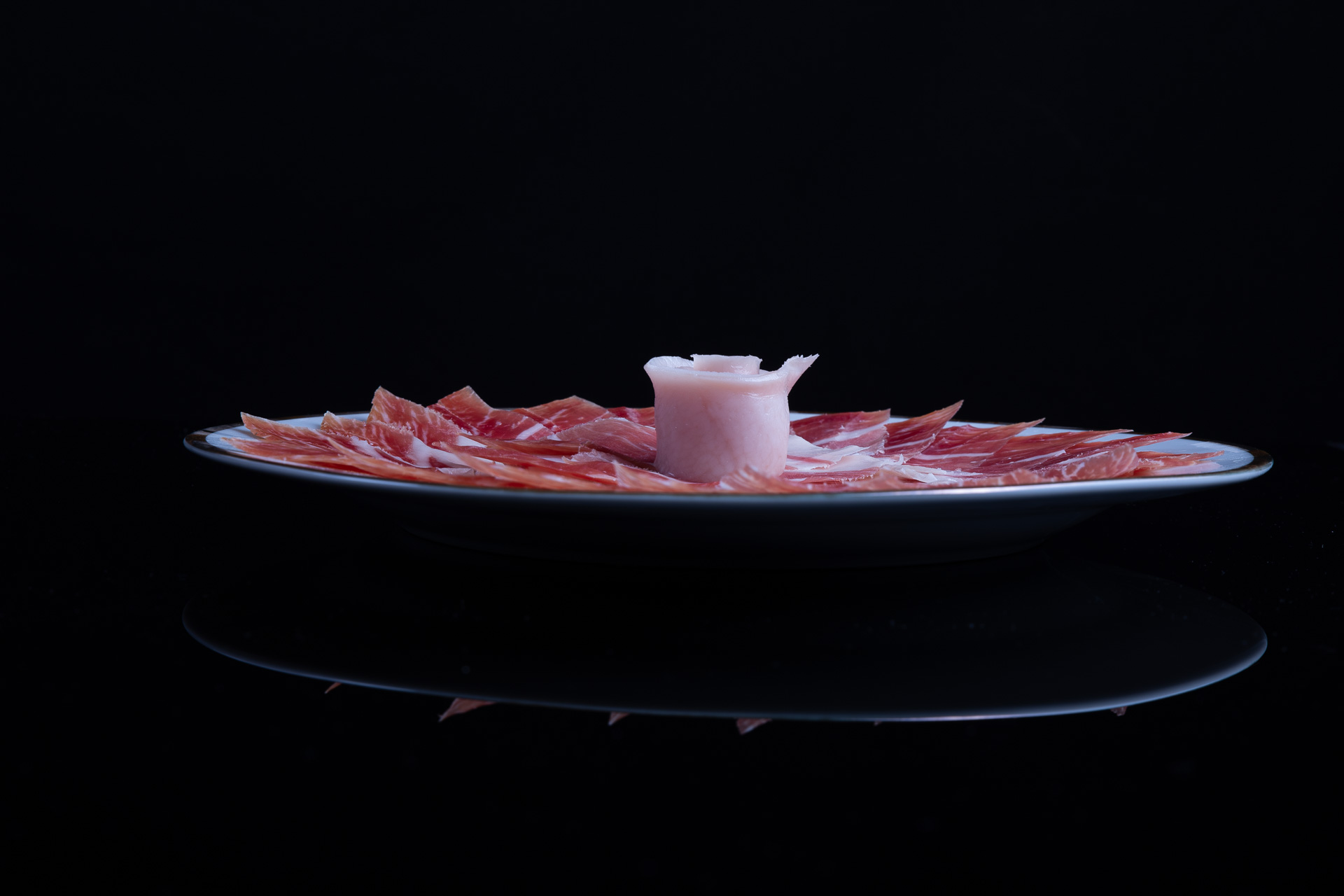 presunto porco bísaro em prato