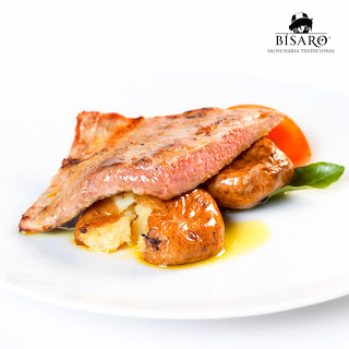 Secretos de porco B&iacute;saro grelhados
