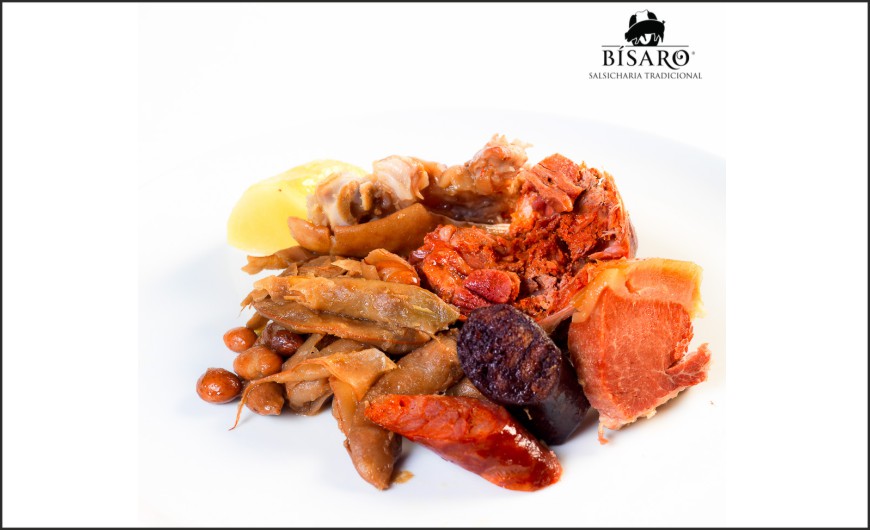 Festival gastronómico: Butelo e casulas alimentam Bragança